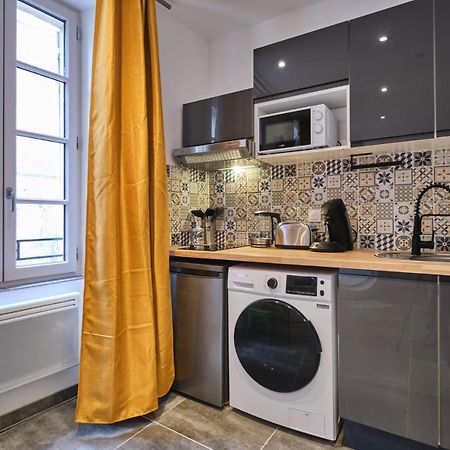 Place Carnot - Studio Tout Equipe Avec Jacuzzi Proche Toutes Commodites カルカソンヌ エクステリア 写真